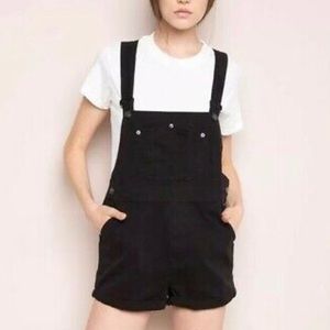 Brandy Melville NEW black overall shorts